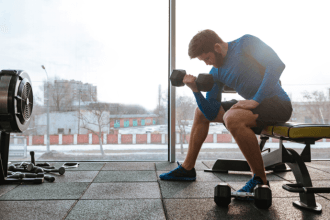 Gustavo Luíz Guilherme Pinto mostra como variar estímulos no treino evita platôs e acelera ganhos reais de desempenho.