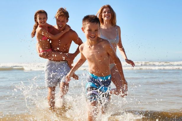 Sol, Praia e Experiências Únicas: Descubra os Destinos Mais Desejados do Verão Brasileiro