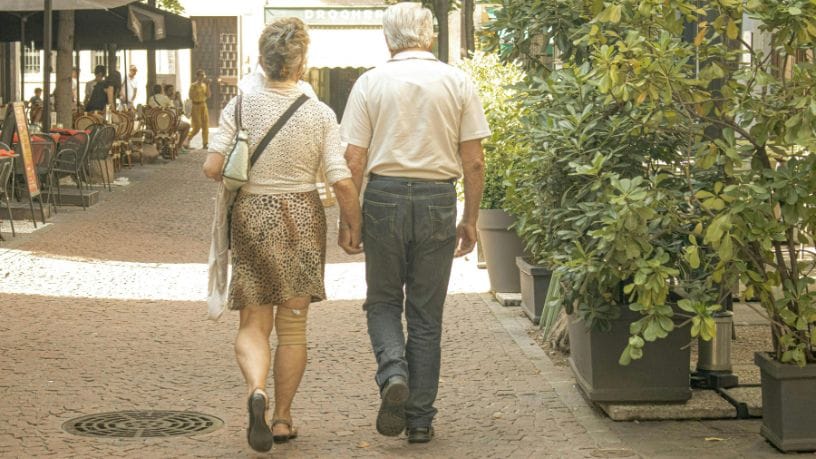 Qualidade de vida no litoral paulista para idosos: cidade com jardins à beira-mar se destaca como referência de bem-estar e longevidade