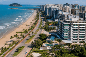 Qualidade de vida no litoral brasileiro: por que cidades costeiras estão se tornando refúgios urbanos no país