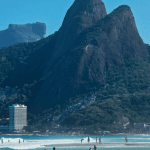 Tsunami meteorológico atinge litoral de Santa Catarina: o que turistas precisam saber antes de ir à praia